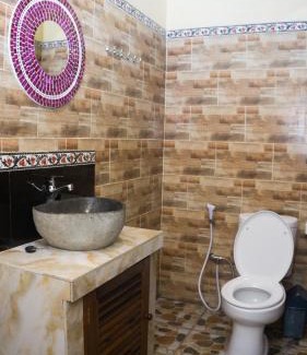 Batu Bolong House | Bima Sakti Homestay Echo Beach Canggu