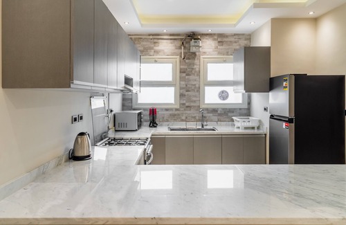 New Cairo Apartment | BIRD NEST Near AUC