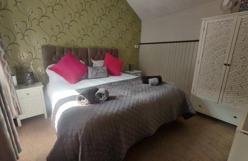 Colchester Apartment | Birds Farm