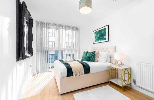 The Westside Apartment | Birmingham City Centre - Stylish 2 Bedroom Apartment - Wifi - Netflix - 205H