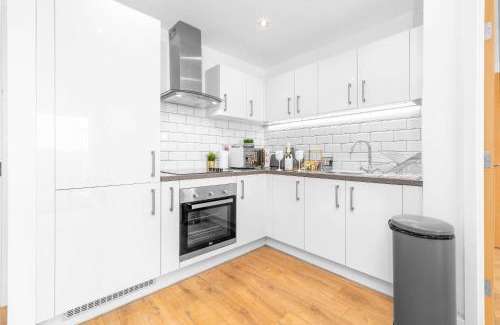 The Westside Apartment | Birmingham City Centre - Stylish 2 Bedroom Apartment - Wifi - Netflix - 205H