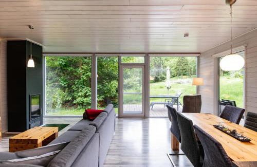 Ruhla House | bis 4 Personen mit Infrarotsauna F3H0