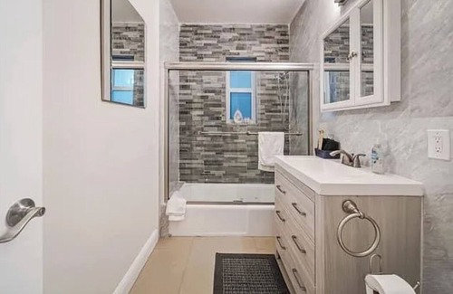 Biscayne Park House | Biscayne Property