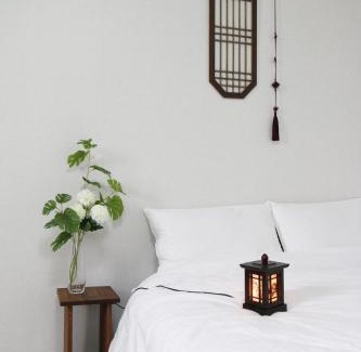 Paldal-gu Apartment | Bitdamjip Near Hwaseong Fortress and Suwon Station