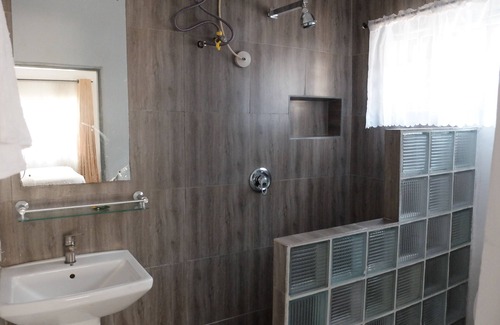 Wuse 2 Hotel | Bjorne Suites