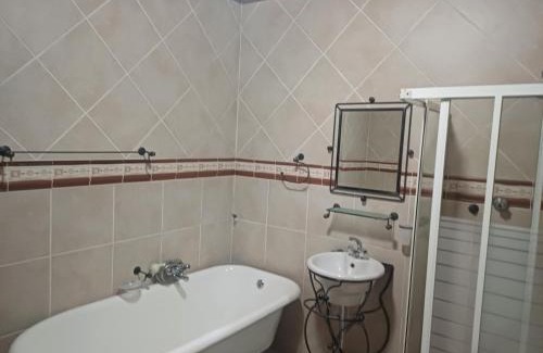 Three Rivers House | Blackwood guest house
