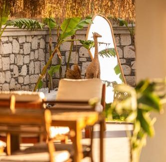 Cesme Hotel | Blanco