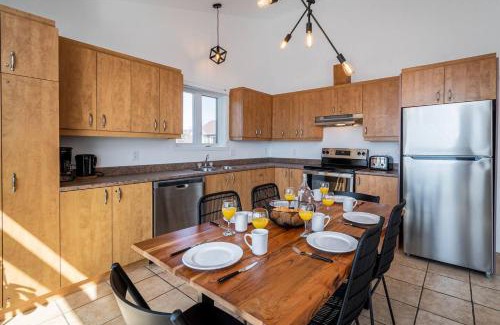 Petite-Riviere-Saint-Francois House | Bleuzen appartement du haut