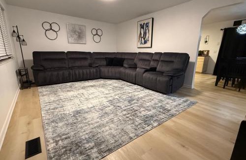 Norwalk House | Blessed Beyond Measure-King Master with Ensuite