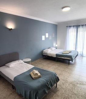 Montenegro House | BLife Macaya private rooms