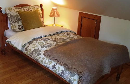 Ravelston Bed & Breakfast | Blinkbonny House