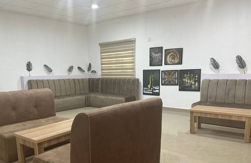 Jos Hotel | Blissful Lodgings Jos