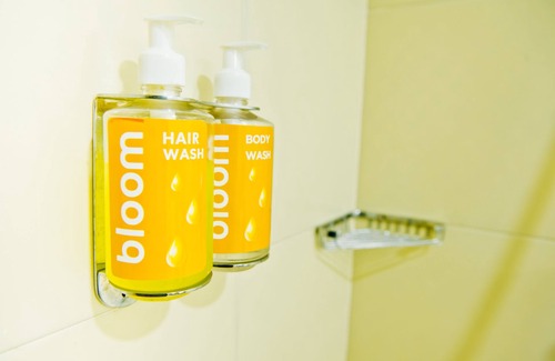 Worli Hotel | Bloom Hotel - Worli