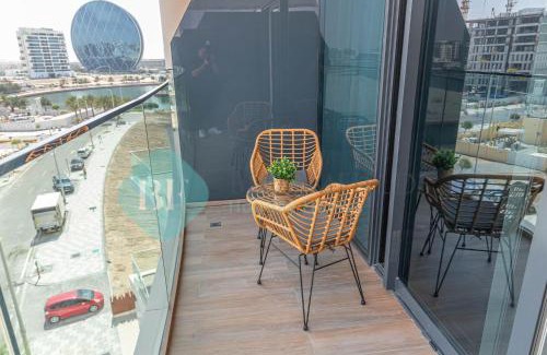 Al Raha Beach Apartment | Bloomfields Spacious Stu In Thalassa Beach Front