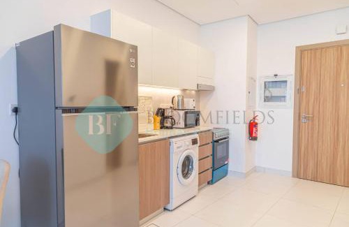 Al Raha Beach Apartment | Bloomfields Spacious Stu In Thalassa Beach Front