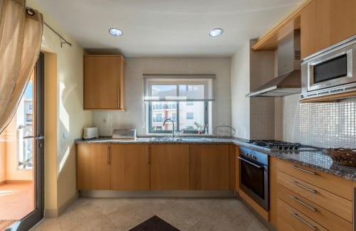 Montechoro Apartment | Blue House Corcovada