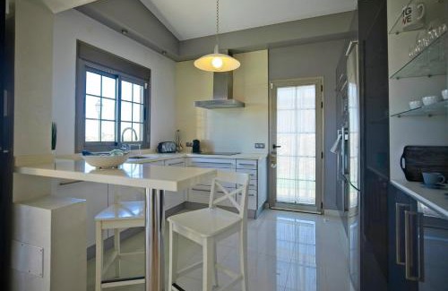 Bahia Calma Villa | BlUE LAGOON
