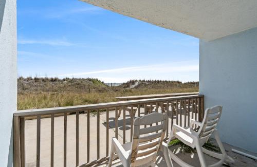 North Myrtle Beach Apartment | Blue Mist Villas Unit 102 - Oceanfront Ground Floor Condo in Cherry Grove