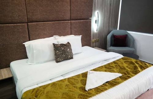 Ofin Hotel | Blue Moon Beach Hotel and Resort Lekki Lagos