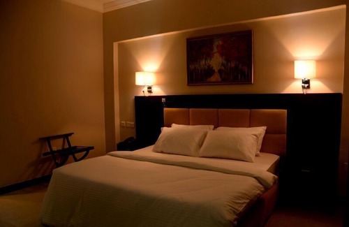 Port Harcourt Hotel | Blue Ribbon Suites
