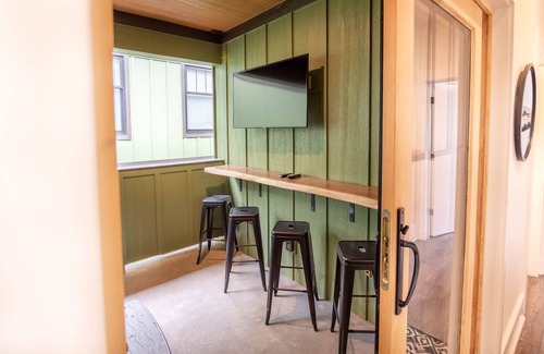 Blowing Rock Condo | Blue Ridge at Main and Pine
