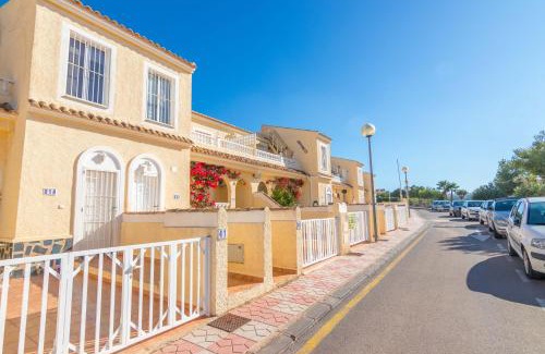 Gran Alacant House | Blue Serena - Top floor overlooking the nature