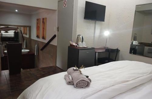 Greater Johannesburg Metropolitan Area House | Blue Sky Manor