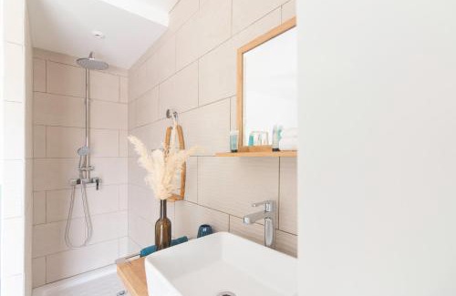 Orient Bay Apartment | BLUE WAVE - 2 bedrooms - Orient Beach!