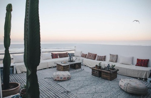 Anza House | Blue Waves Surf House