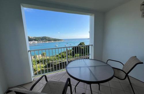 Estate Kings Quarter Resort | Bluebeard's Castle Resort