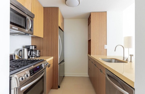 Meatpacking District Apartment | Blueground | Chelsea, w/d, nr High Line