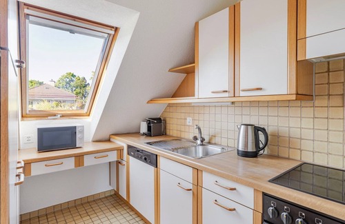 Enge Apartment | Blueground | Enge, balcony, nr Lake Zurich