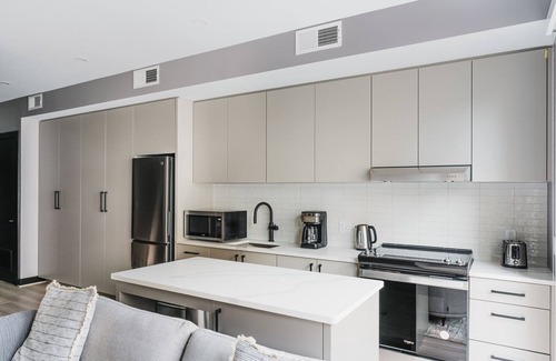 Logan Circle Apartment | Blueground | Logan Circle, gym & w/d, nr metro