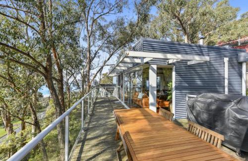 Lorne House | Bluegums at Lorne