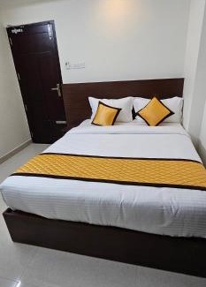 Kumarapuram Hotel | BLUEWAY RESIDENCY DOWNTOWN HOTEL