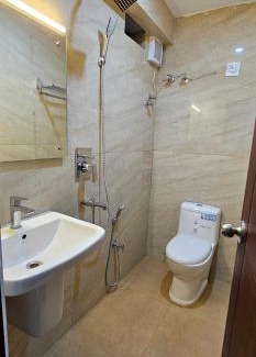 Kumarapuram Hotel | BLUEWAY RESIDENCY DOWNTOWN HOTEL