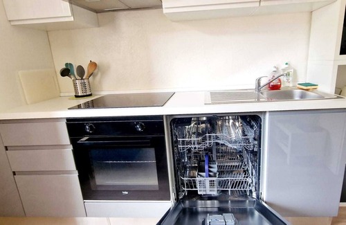 Antibes Old Town Apartment | BNB RENTING Chez Dominique - 2-4 pers Center Antibes Migrainier/1