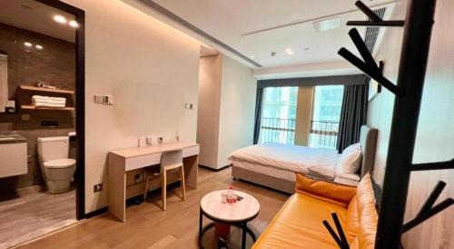 Luohu Hotel | Bo Yu Shennan No. 68 Apartment (Shenzhen Luohu Dongmen Branch)