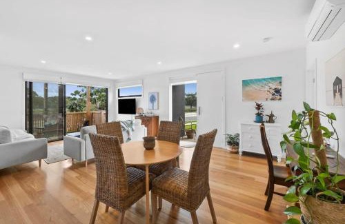 Torquay Apartment | Boardwalk on Bright Coastal Apartment