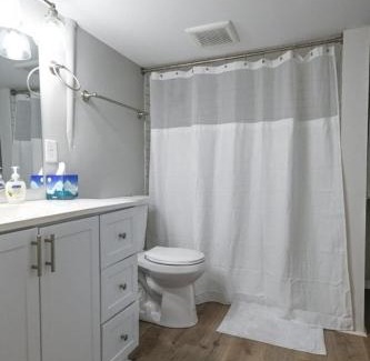 Athens Hotel | Bobbin Mills Studio - 1 mile from Downtown Athens