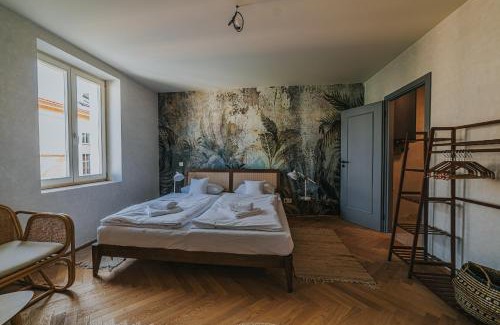 Vinohrady Apartment | Bohemian Experience