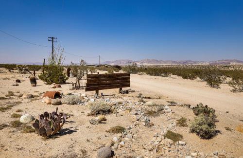 Twentynine Palms House | Boho Bungalow with Hot Tub 16 Mi to Joshua Tree NP