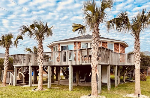 Ocean City Beach Cottage | Boho round house with beach across street, 2nd row
