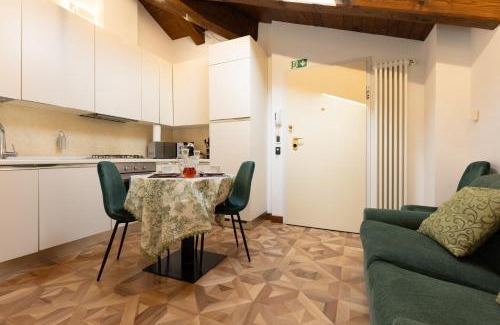 Saragozza-Porto Apartment | BolognaRoomscom - Villa Bottrigari