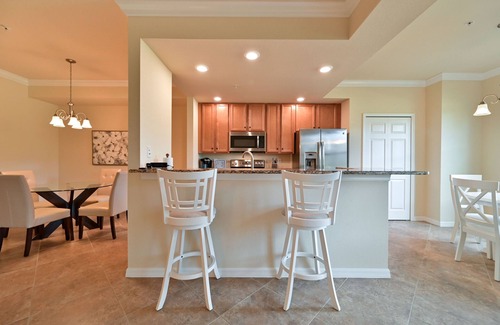 Bonita Springs Condo | Bonita National - First Floor Condo with golf!