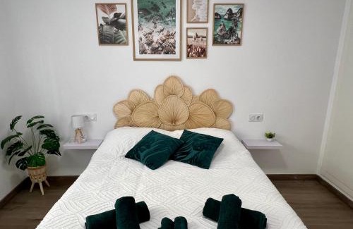 Sagunto Apartment | Bonita Planta baja con patio en 1ª línea de playa