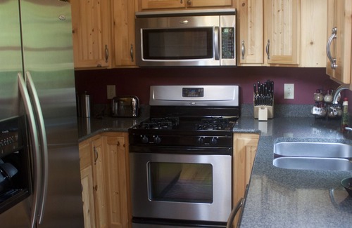 Franklin Cabin | Book Now to Enjoy a Beautiful Weekend in the Mountains!