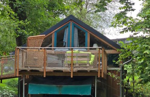 Hundsdorf Apartment | Bootshaus Froschkönig übernachten über dem Weiher