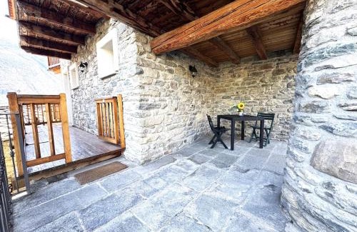 Saint Maurice Apartment | Borgo antico con terrazzo panoramico - Bluchalet