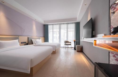 Wulingyuan Hotel | Borrman Hotel-ZhangJiaJie National Forest Park East Gate Branch